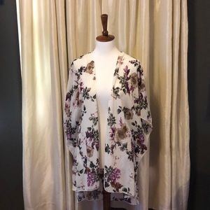NWOT Floral open Kimono